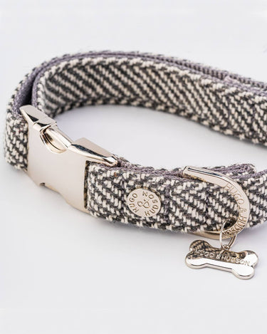Tweed Metal Buckle Dog Collar - Grey Herringbone Close Up